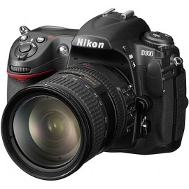 كاميرا نيكون D300