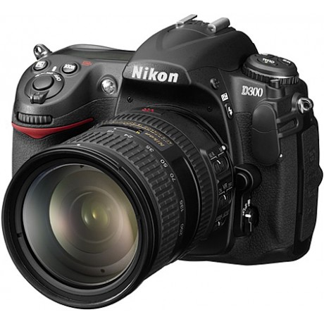 كاميرا نيكون D300