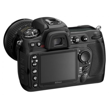 كاميرا نيكون D300